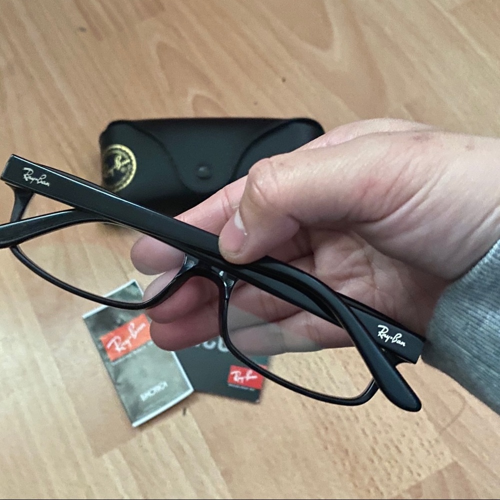 Ray-Ban Eyeglasses - Picture 2 of 4